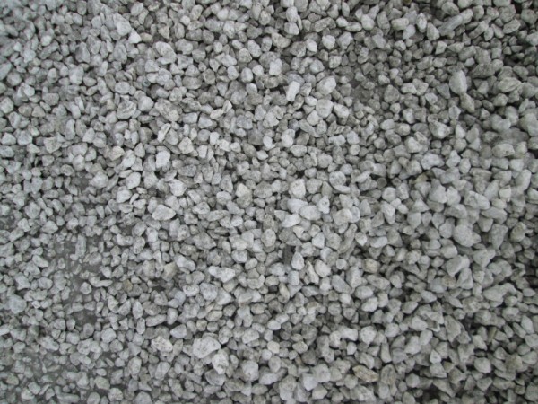 frodig-hage-Nordisk-hvit-marmor